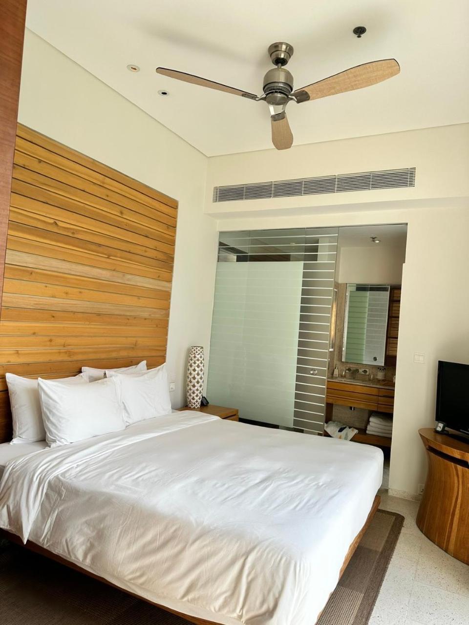 Villa Seaview And Apartment -Spa Da Nang Resort By Jt Group "Free Pick Up" 외부 사진